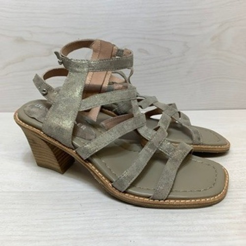 Donald Pliner Womens 7.5M Gladiator Sandal Blockโ Heel Metallic Taupe Strappy